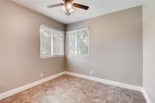 Photo #5: 2110180 Listing 