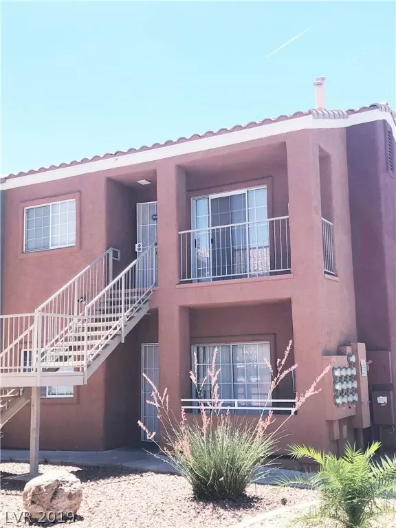 MLS: 2110214 Condo For Sale