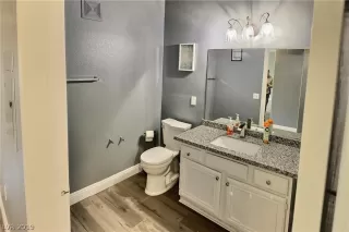 Photo #3: 2110244 Listing