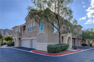 Photo #1: 2110272 Listing 