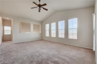 Photo #4: 2110272 Listing 