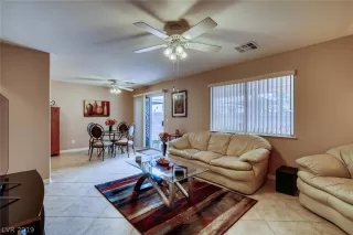 Photo #6: 2110298 Listing 