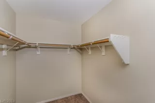 Photo #5: 2110373 Listing