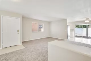 Photo #2: 2110401 Listing 