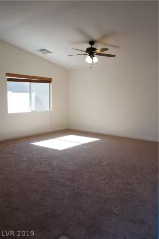 Photo #5: 2110463 Listing 