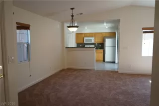 Photo #6: 2110463 Listing 