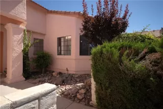 Photo #2: 2110464 Listing