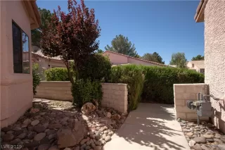 Photo #3: 2110464 Listing