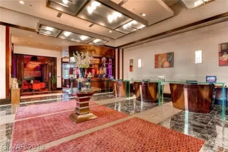 Photo #2: 2110482 Listing