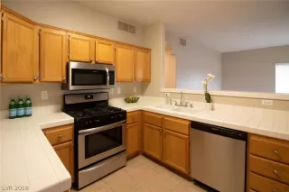 Photo #1: 2110502 Listing 