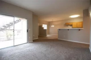 Photo #3: 2110502 Listing 