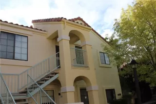 Photo #1: 2110503 Listing 