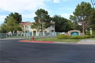 Photo #3: 2110503 Listing 