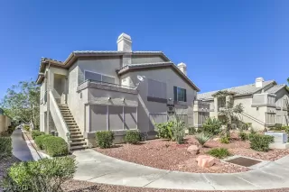 Photo #1: 2110583 Listing