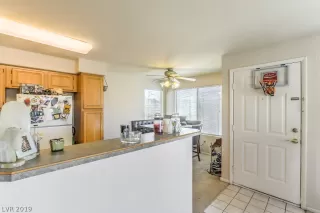 Photo #6: 2110583 Listing