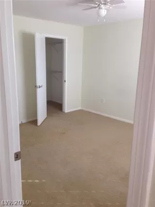 Photo #4: 2110607 Listing