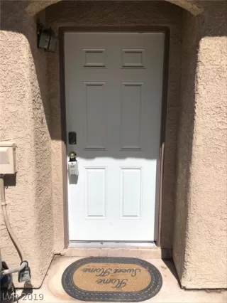 Photo #1: 2110673 Listing 