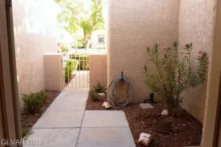 Photo #1: 2110701 Listing