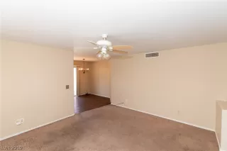 Photo #5: 2110711 Listing 