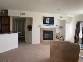 Photo #3: 2110719 Listing 
