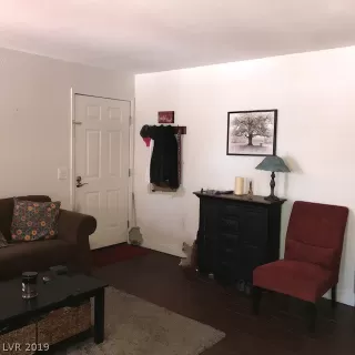 Photo #3: 2110726 Listing 