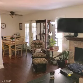 Photo #5: 2110726 Listing 