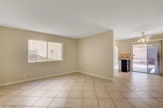 Photo #5: 2110800 Listing 