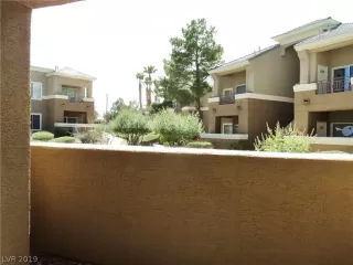 Photo #3: 2110811 Listing