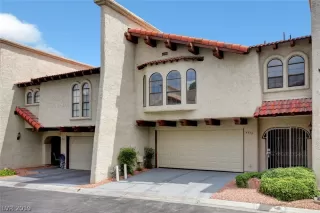 Photo #1: 2110827 Listing