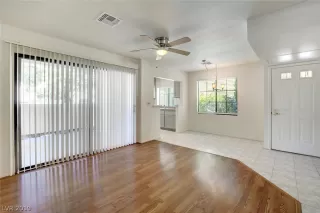 Photo #6: 2110862 Listing 