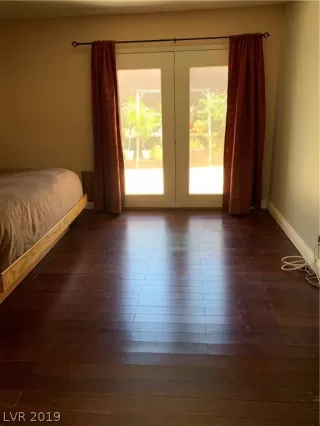 Photo #6: 2110914 Listing 