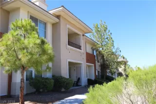 Photo #5: 2110921 Listing 