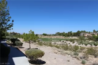 Photo #6: 2110921 Listing 