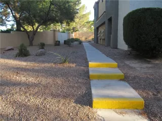 Photo #3: 2110976 Listing 