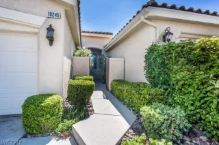 Photo #5: 2110994 Listing