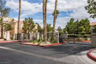 Photo #1: 2111008 Listing 
