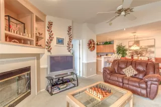 Photo #6: 2111014 Listing 