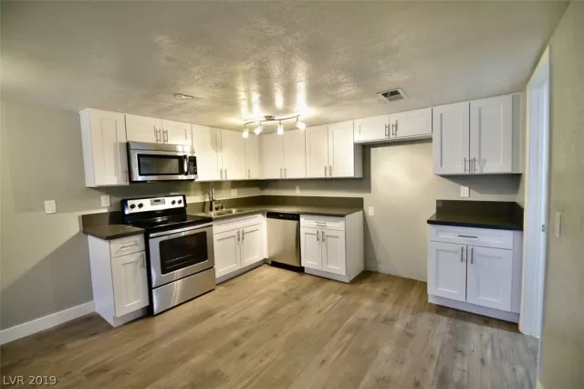 MLS: 2111024 Condo For Sale