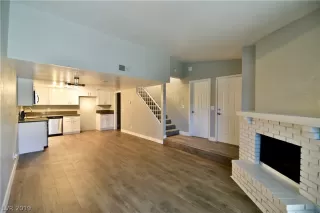 Photo #6: 2111024 Listing 