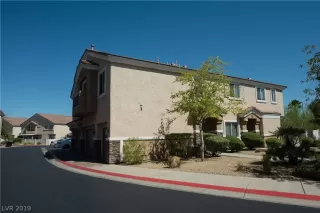 Photo #3: 2111117 Listing