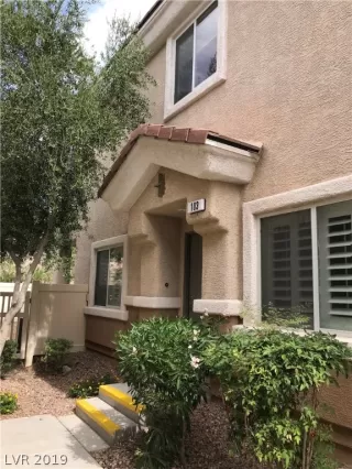 Photo #1: 2111247 Listing