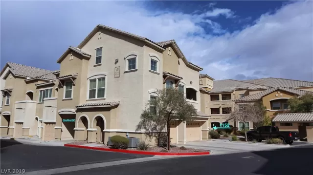 MLS: 2111273 Condo For Sale