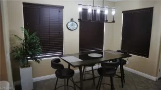 Photo #3: 2111273 Listing