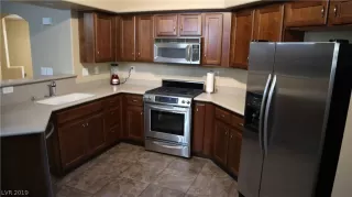 Photo #6: 2111273 Listing