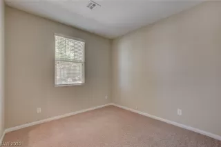 Photo #4: 2111278 Listing 