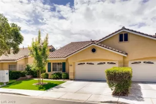 Photo #2: 2111324 Listing