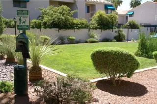 Photo #3: 2111402 Listing 