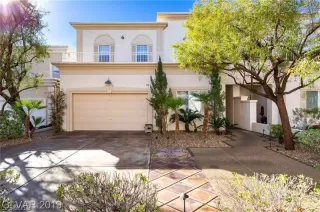 Photo #2: 2111416 Listing