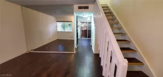 Photo #3: 2111463 Listing 