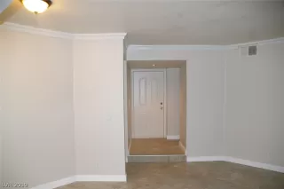 Photo #2: 2111492 Listing 